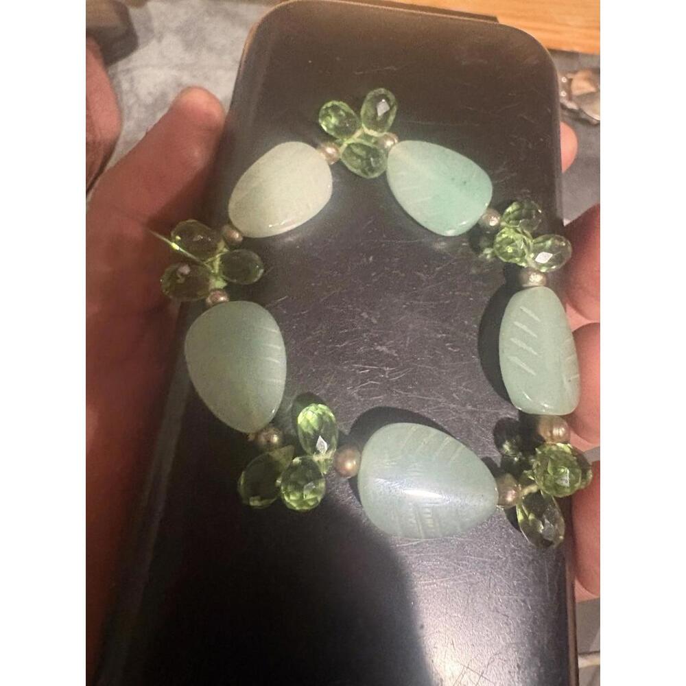 Burmese Jade Carved Bracelet With Natural Pear